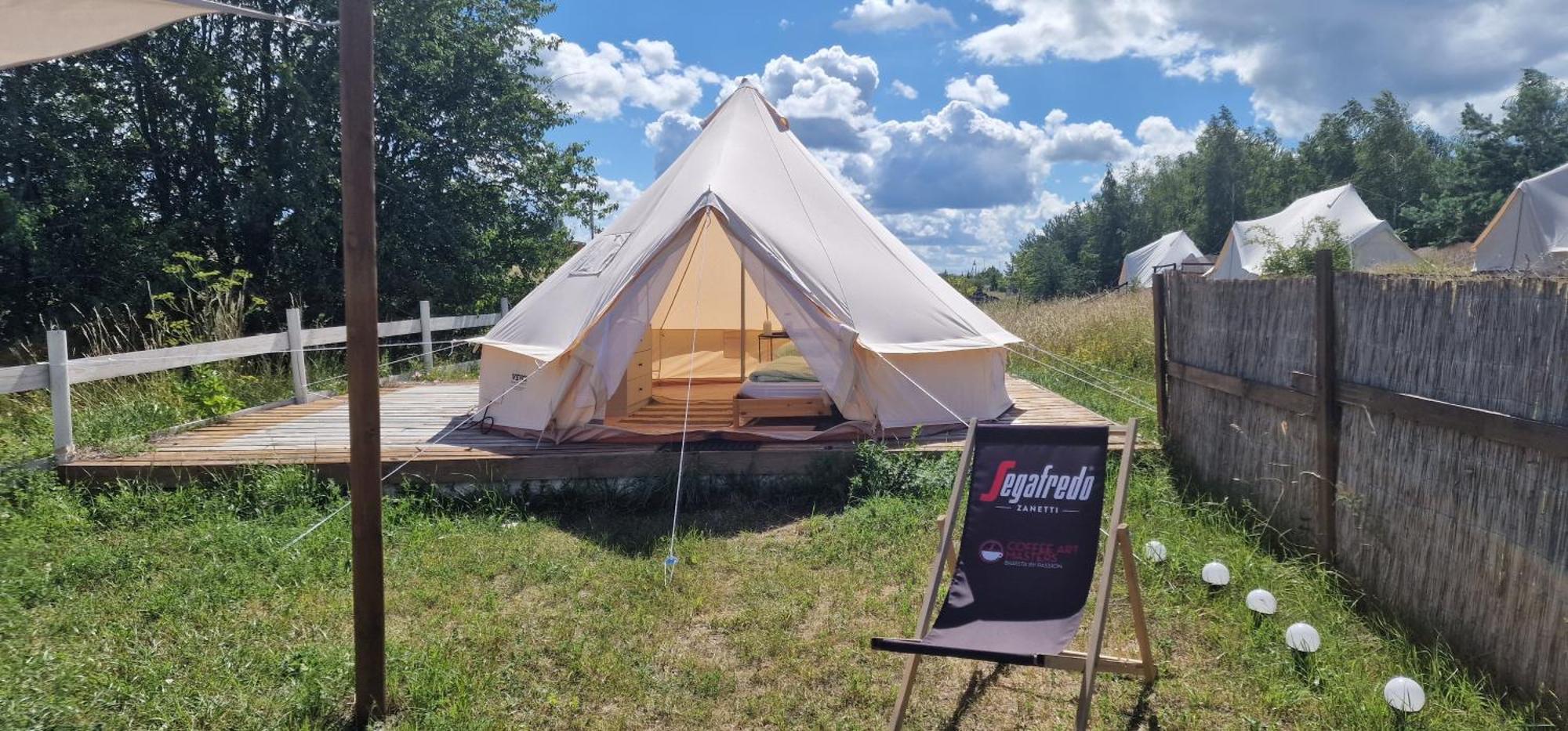 Glamping Nad Jeziorem